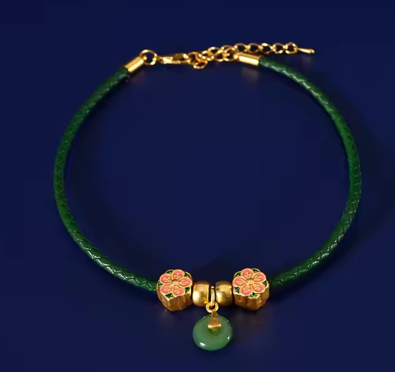 Collar with Pendant