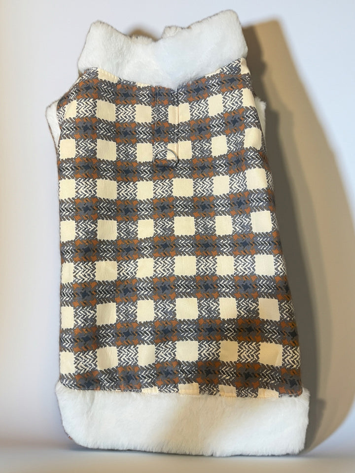 Plaid Dog Coat with White Plush Trim – Size 2XL
